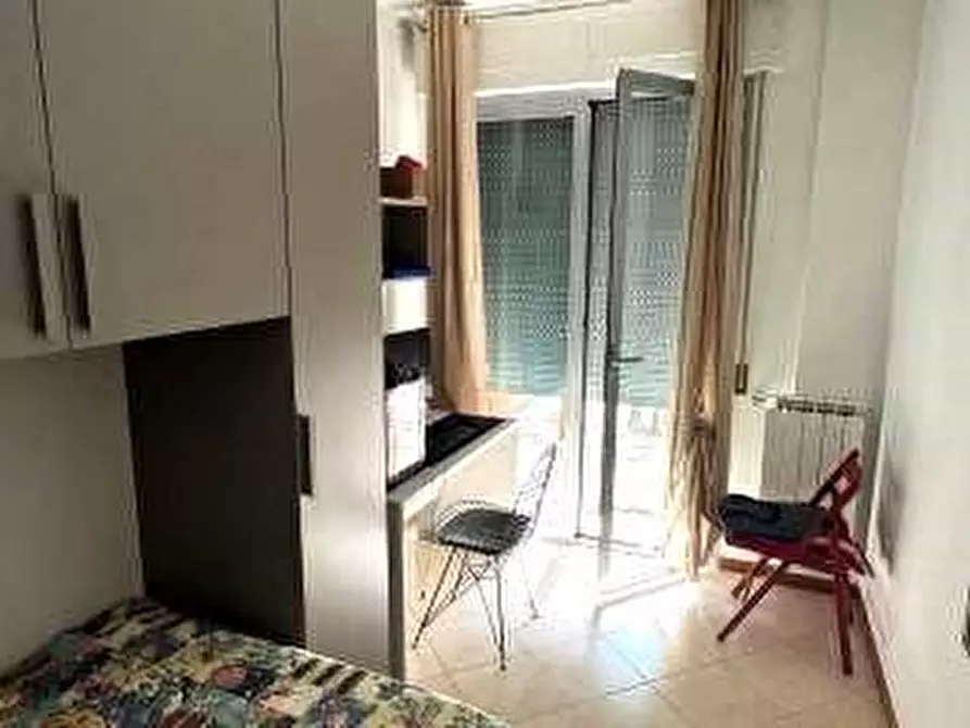 Immagine 15 di Appartamento in vendita  a Siena