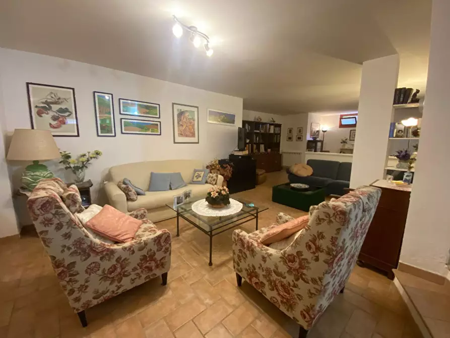 Immagine 17 di Casa bifamiliare in vendita  a Grosseto