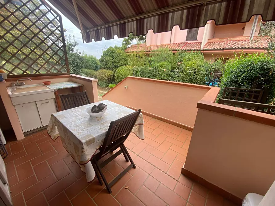 Immagine 12 di Casa bifamiliare in vendita  a Grosseto