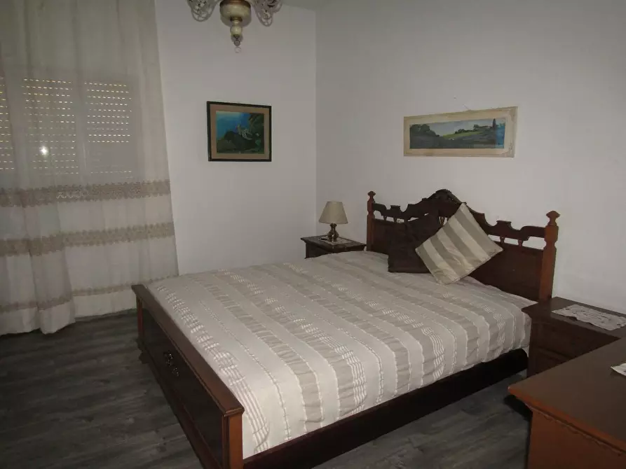 Immagine 7 di Appartamento in vendita  a Carrara