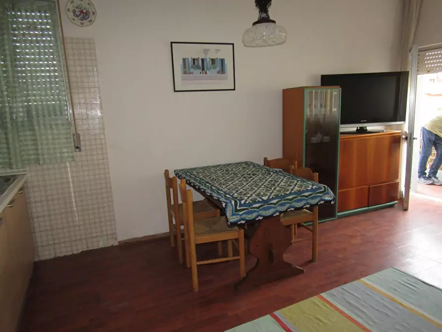 Immagine 9 di Appartamento in vendita  a Carrara