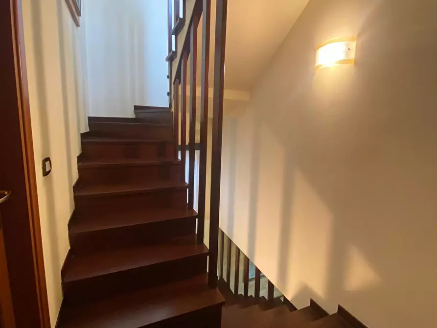 Immagine 15 di Casa bifamiliare in vendita  a Grosseto