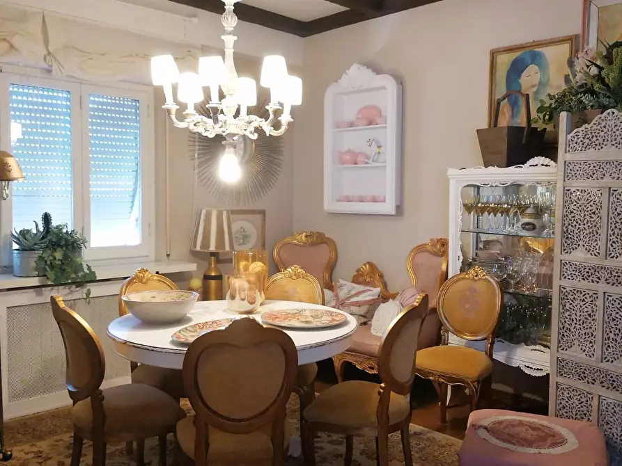 Immagine 5 di Appartamento in vendita  a Carrara