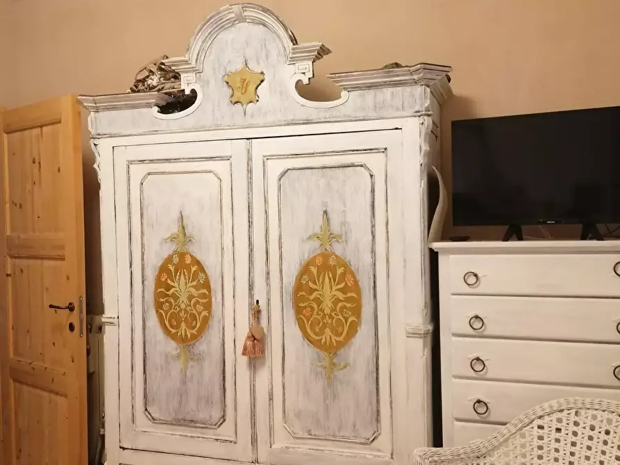 Immagine 13 di Appartamento in vendita  a Carrara