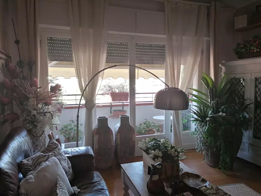 Immagine 6 di Appartamento in vendita  a Carrara