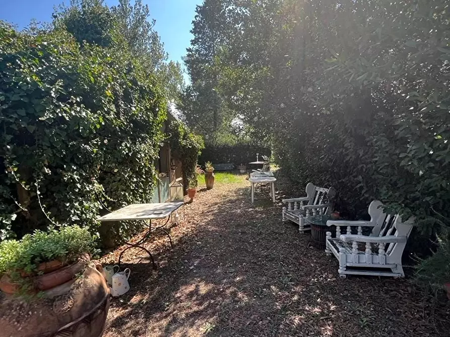 Immagine 14 di Villa in vendita  a Empoli