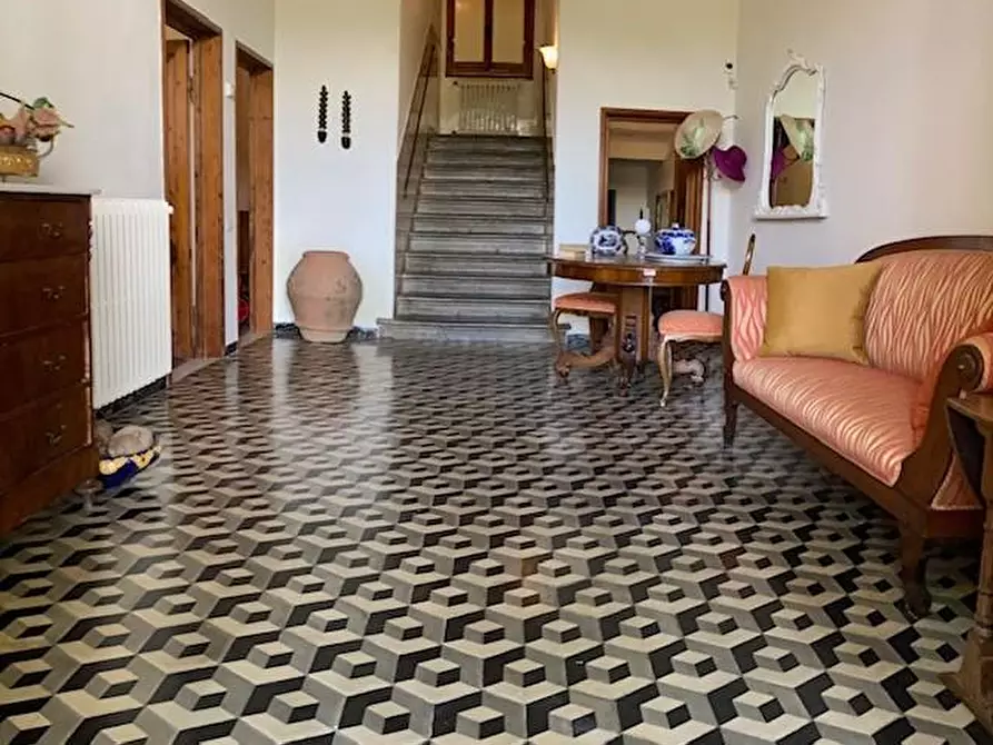 Immagine 25 di Villa in vendita  a Empoli