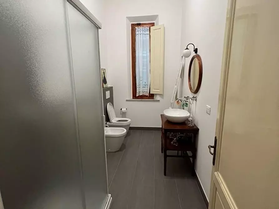 Immagine 9 di Villa in vendita  a Empoli