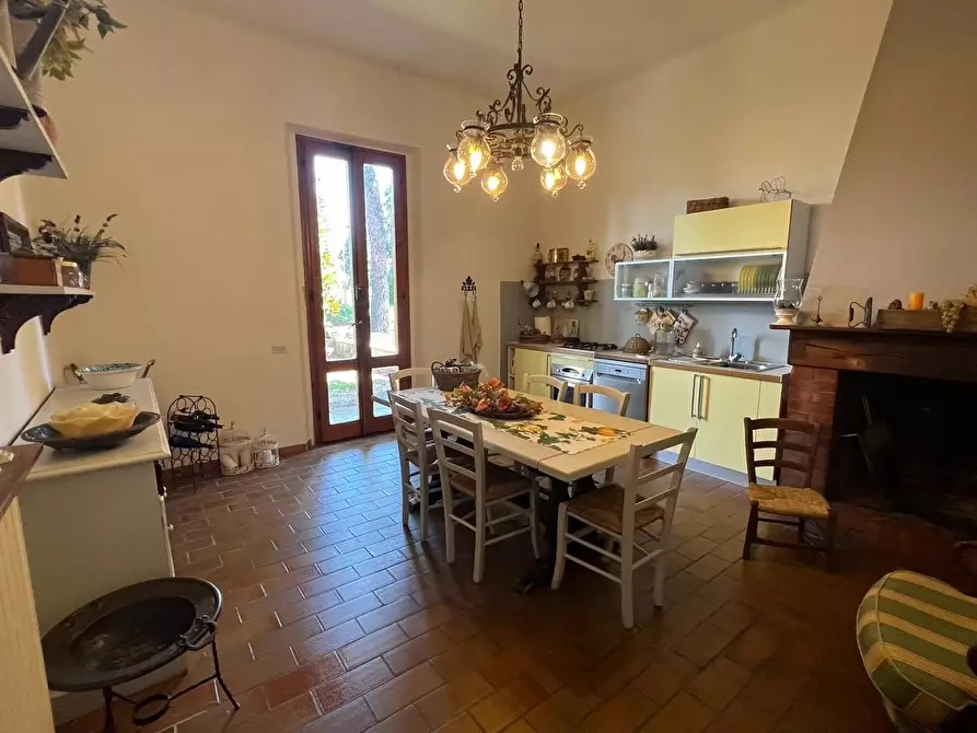 Immagine 13 di Villa in vendita  a Empoli
