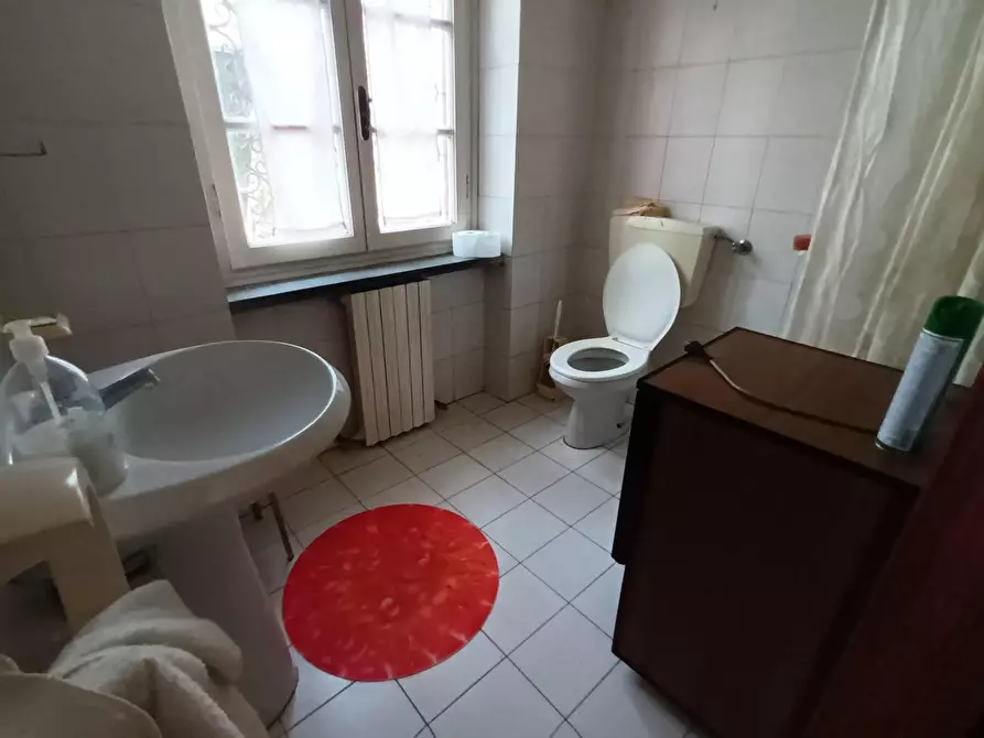 Immagine 14 di Villa in vendita  a Lucca