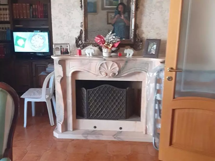 Immagine 7 di Appartamento in vendita  a Massa