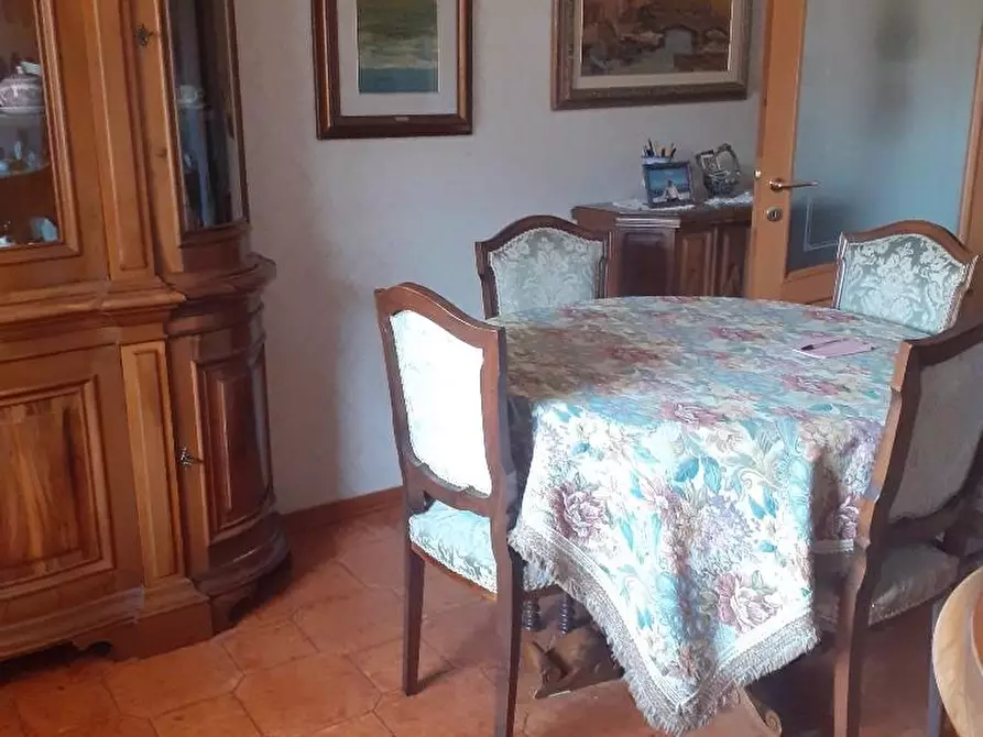 Immagine 6 di Appartamento in vendita  a Massa