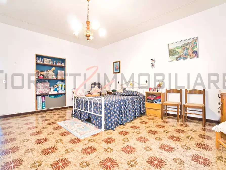 Immagine 15 di Casa semindipendente in vendita  a Campiglia Marittima