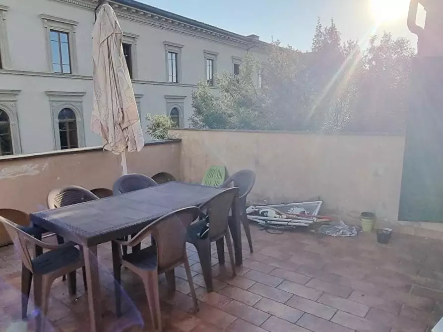 Immagine 2 di Appartamento in vendita  a Pisa