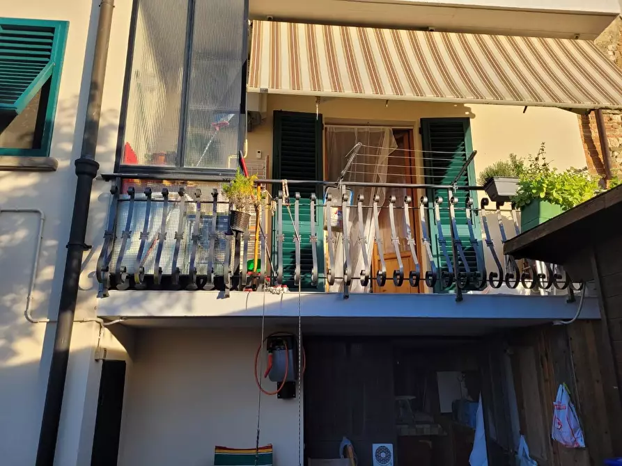 Immagine 1 di Casa bifamiliare in vendita  a Montespertoli