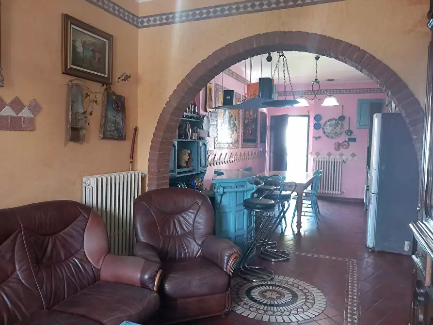 Immagine 3 di Appartamento in vendita  a Rosignano Marittimo