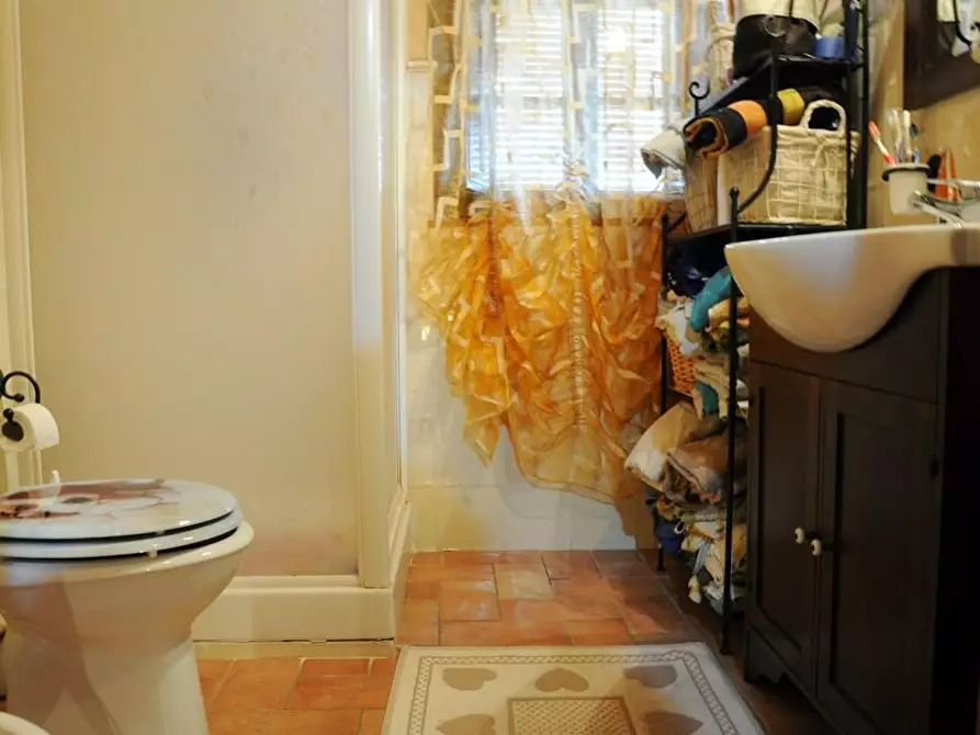 Immagine 24 di Terratetto in vendita  a Casole D'elsa