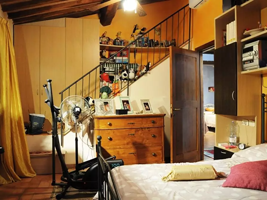 Immagine 23 di Terratetto in vendita  a Casole D'elsa