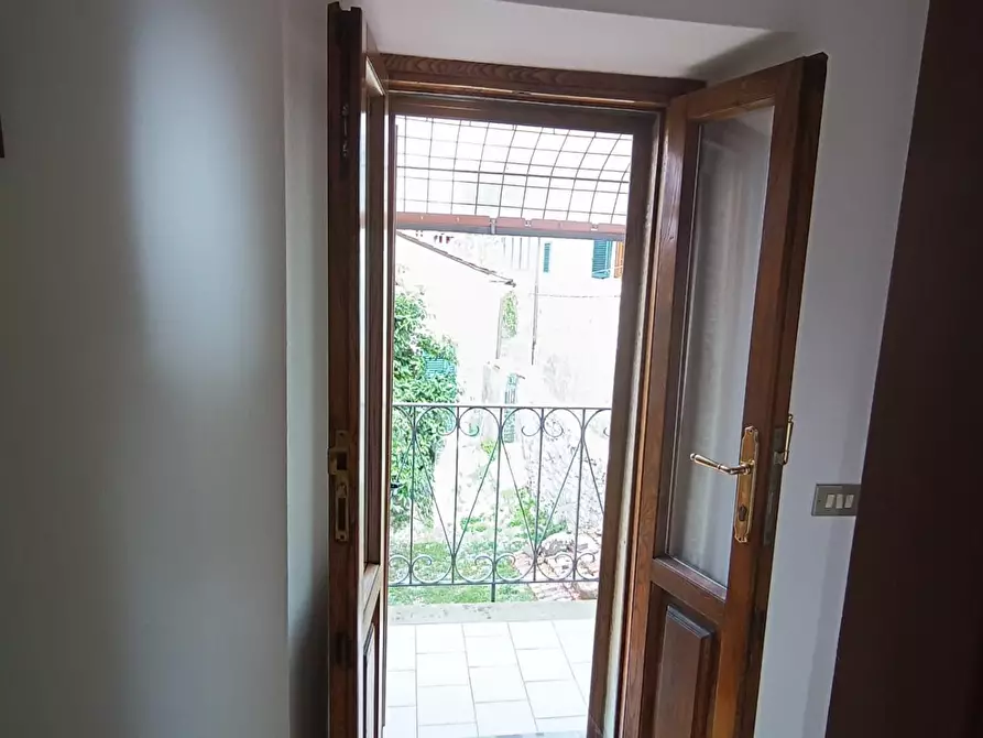 Immagine 8 di Terratetto in vendita  a Bagni Di Lucca