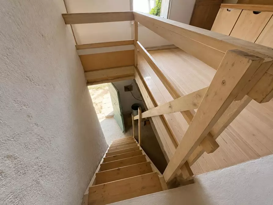 Immagine 21 di Casa semindipendente in vendita  a La Spezia