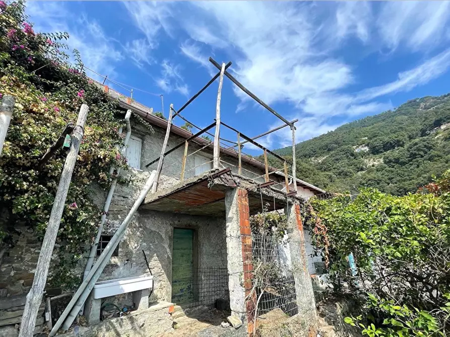 Immagine 8 di Porzione di casa in vendita  a La Spezia
