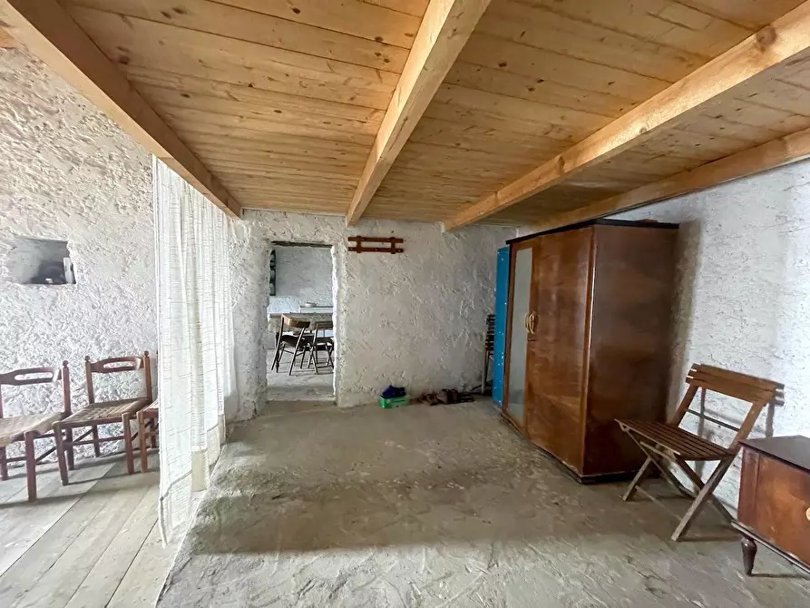 Immagine 24 di Porzione di casa in vendita  a La Spezia