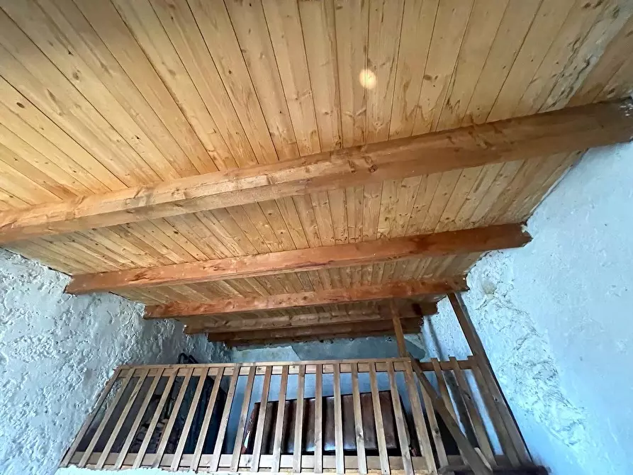 Immagine 28 di Porzione di casa in vendita  a La Spezia