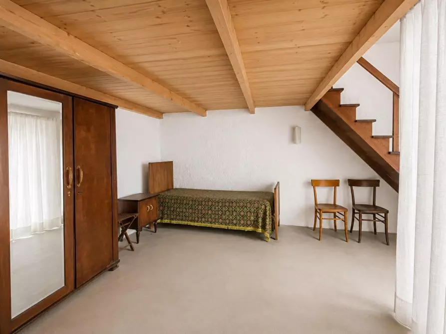 Immagine 14 di Casa semindipendente in vendita  a La Spezia