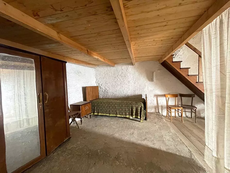 Immagine 23 di Porzione di casa in vendita  a La Spezia