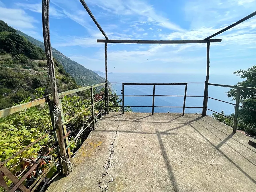 Immagine 5 di Porzione di casa in vendita  a La Spezia