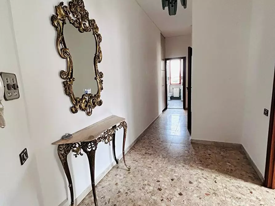 Immagine 7 di Appartamento in vendita  a Aulla