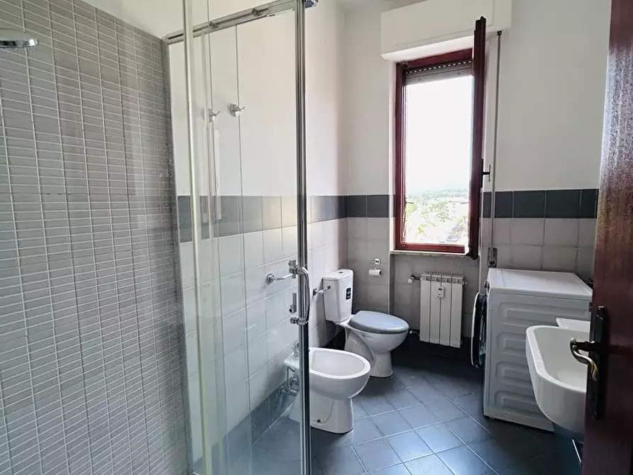 Immagine 13 di Appartamento in vendita  a Aulla