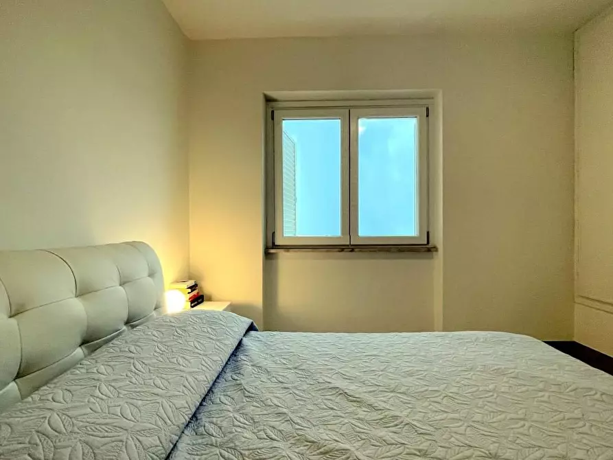 Immagine 29 di Casa bifamiliare in vendita  a Camaiore