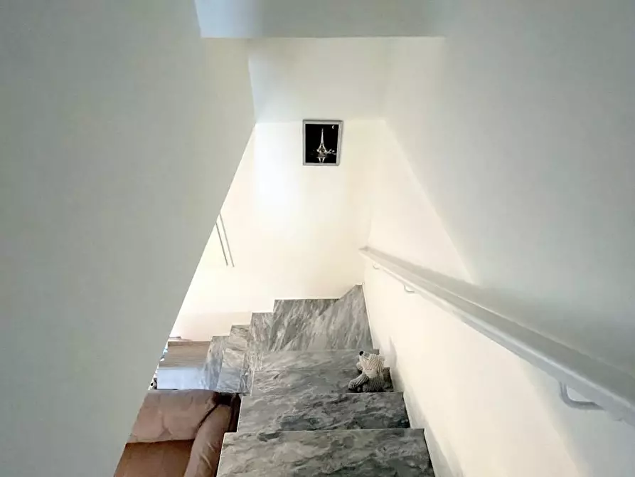 Immagine 39 di Casa bifamiliare in vendita  a Camaiore