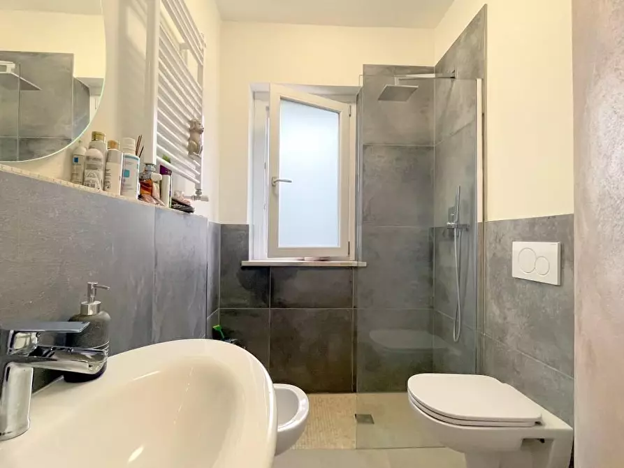 Immagine 34 di Casa bifamiliare in vendita  a Camaiore