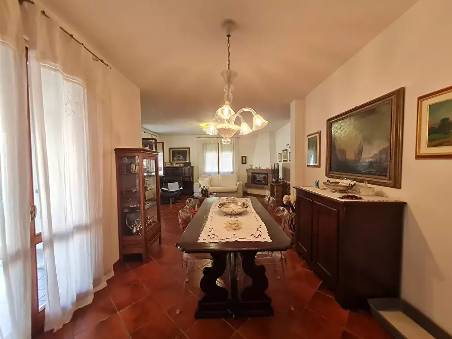 Immagine 39 di Villetta a schiera in vendita  a Campiglia Marittima