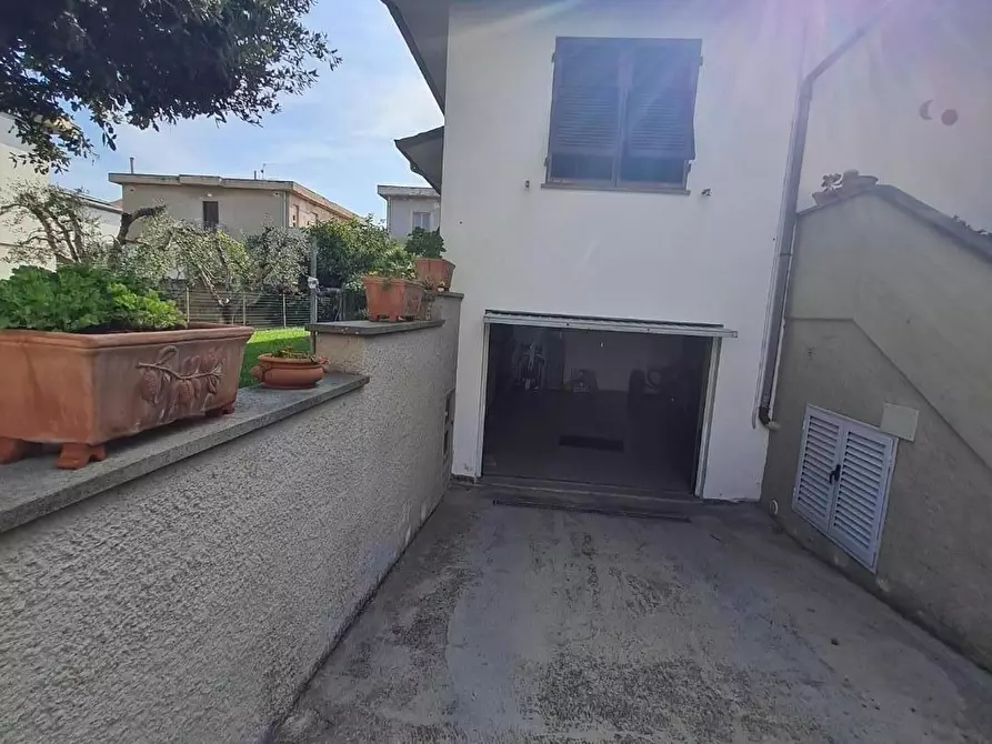 Immagine 31 di Villetta a schiera in vendita  a Campiglia Marittima