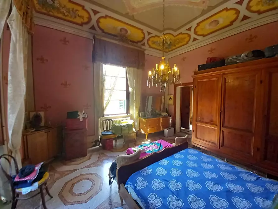 Immagine 38 di Villa in vendita  a Crespina Lorenzana