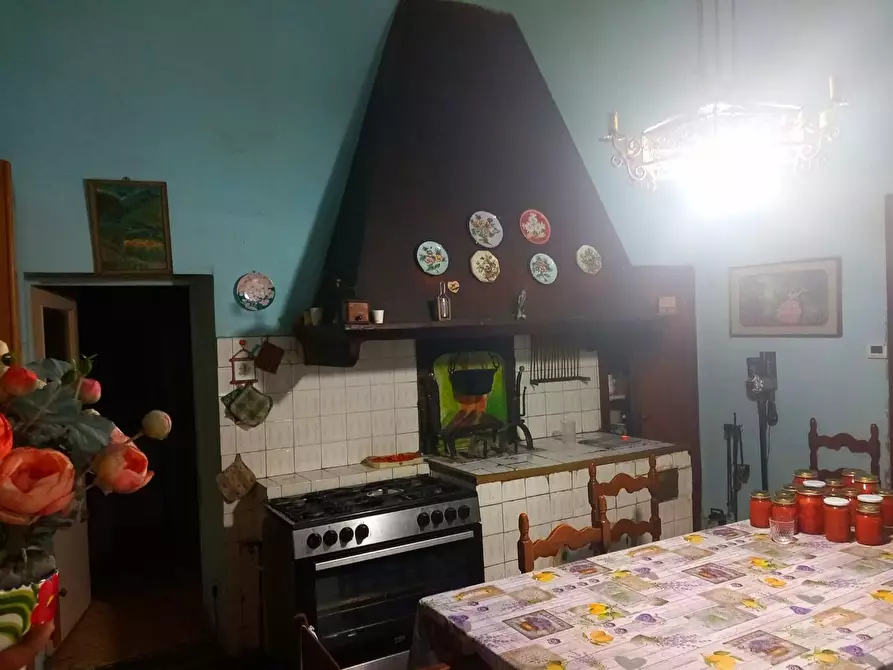 Immagine 28 di Villa in vendita  a Crespina Lorenzana