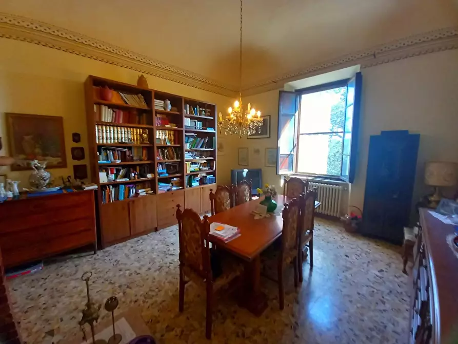 Immagine 36 di Villa in vendita  a Crespina Lorenzana