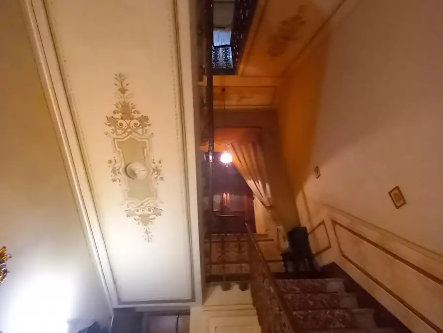 Immagine 41 di Villa in vendita  a Crespina Lorenzana