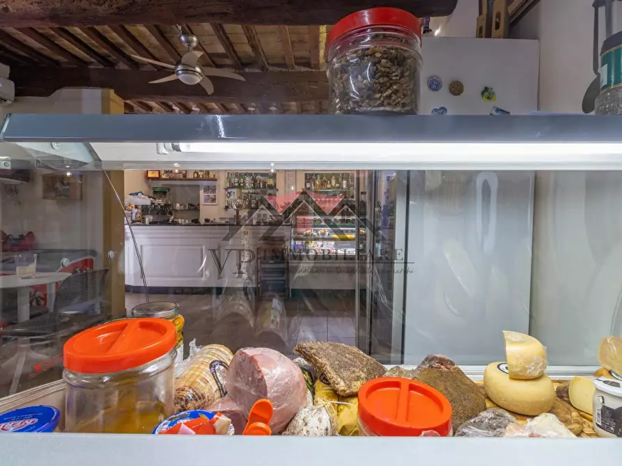 Immagine 15 di Bar / Ristorante in vendita  a Montecatini Val Di Cecina