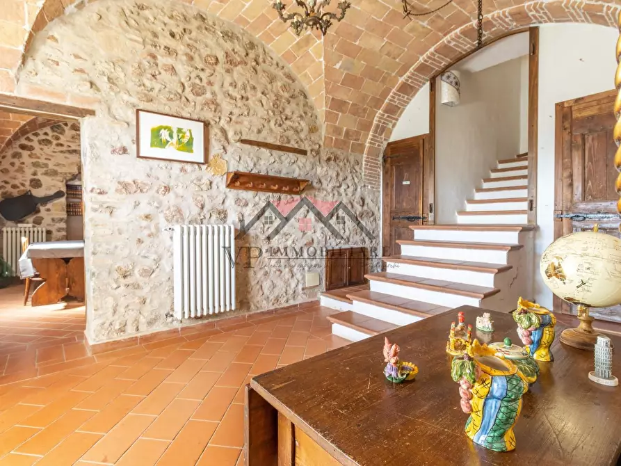 Immagine 28 di Casa colonica in vendita  a Pomarance