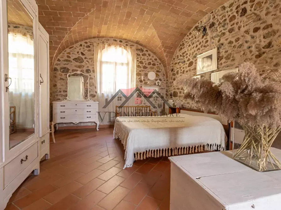 Immagine 35 di Casa colonica in vendita  a Pomarance