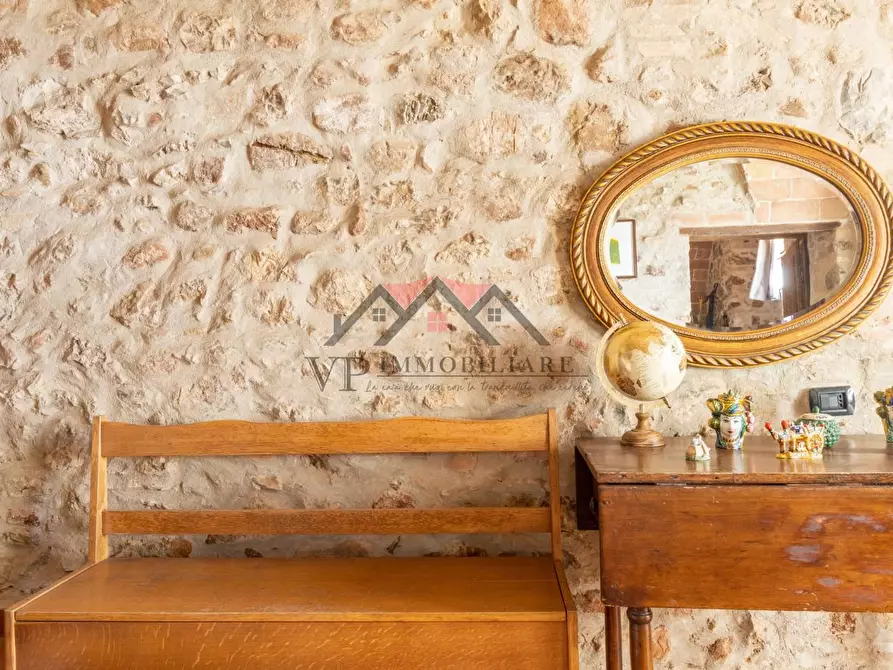 Immagine 32 di Casa colonica in vendita  a Pomarance