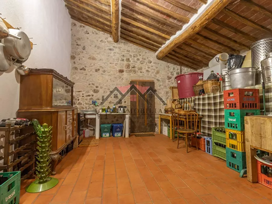 Immagine 47 di Casa colonica in vendita  a Pomarance