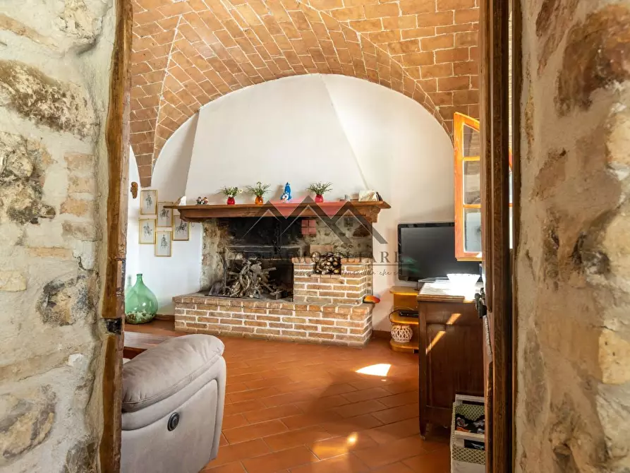 Immagine 26 di Casa colonica in vendita  a Pomarance