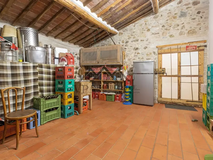 Immagine 45 di Casa colonica in vendita  a Pomarance