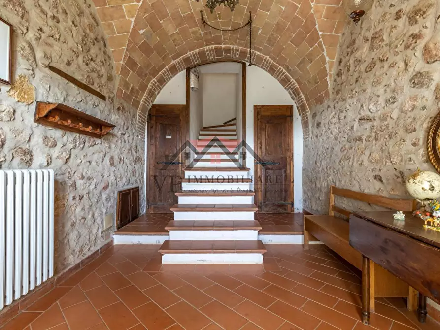 Immagine 27 di Casa colonica in vendita  a Pomarance