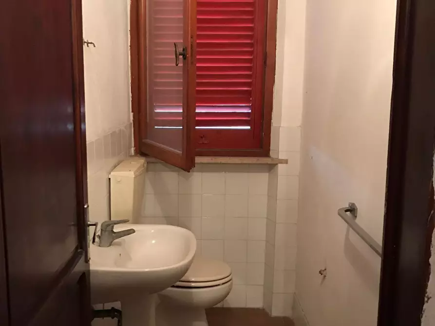 Immagine 25 di Casa bifamiliare in vendita  a Bientina